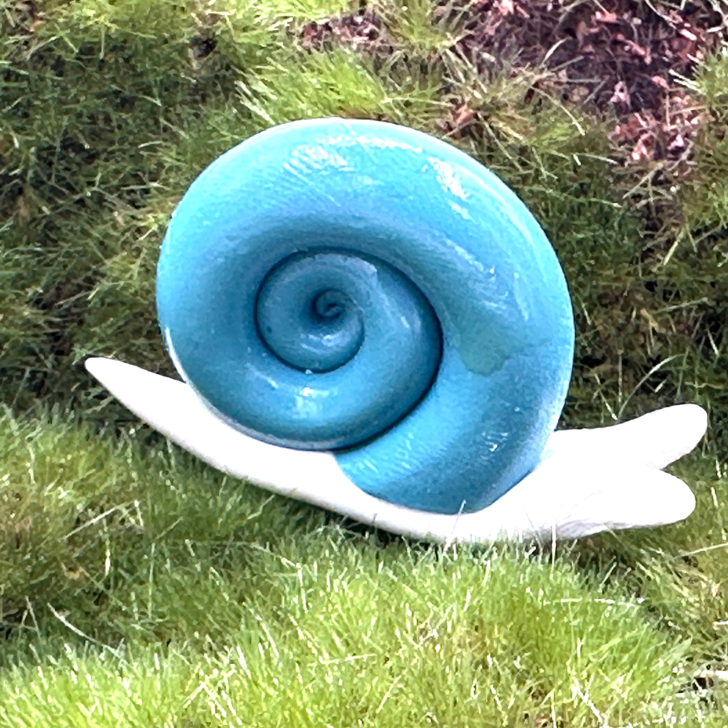 Mini Bright Garden Snails