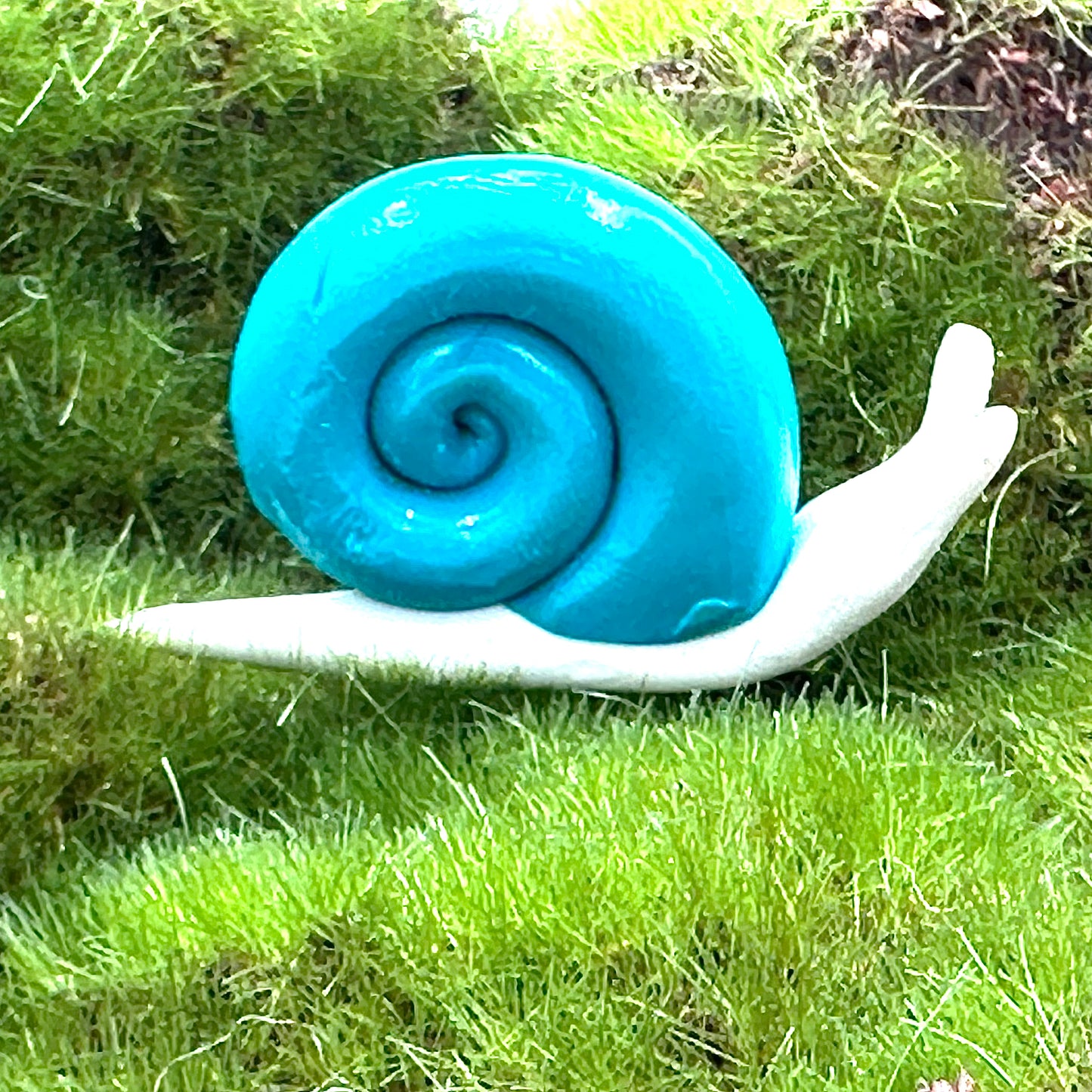 Mini Bright Garden Snails