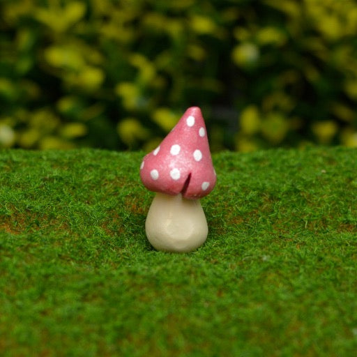 Fairy Garden Mushrooms (Small Squats)
