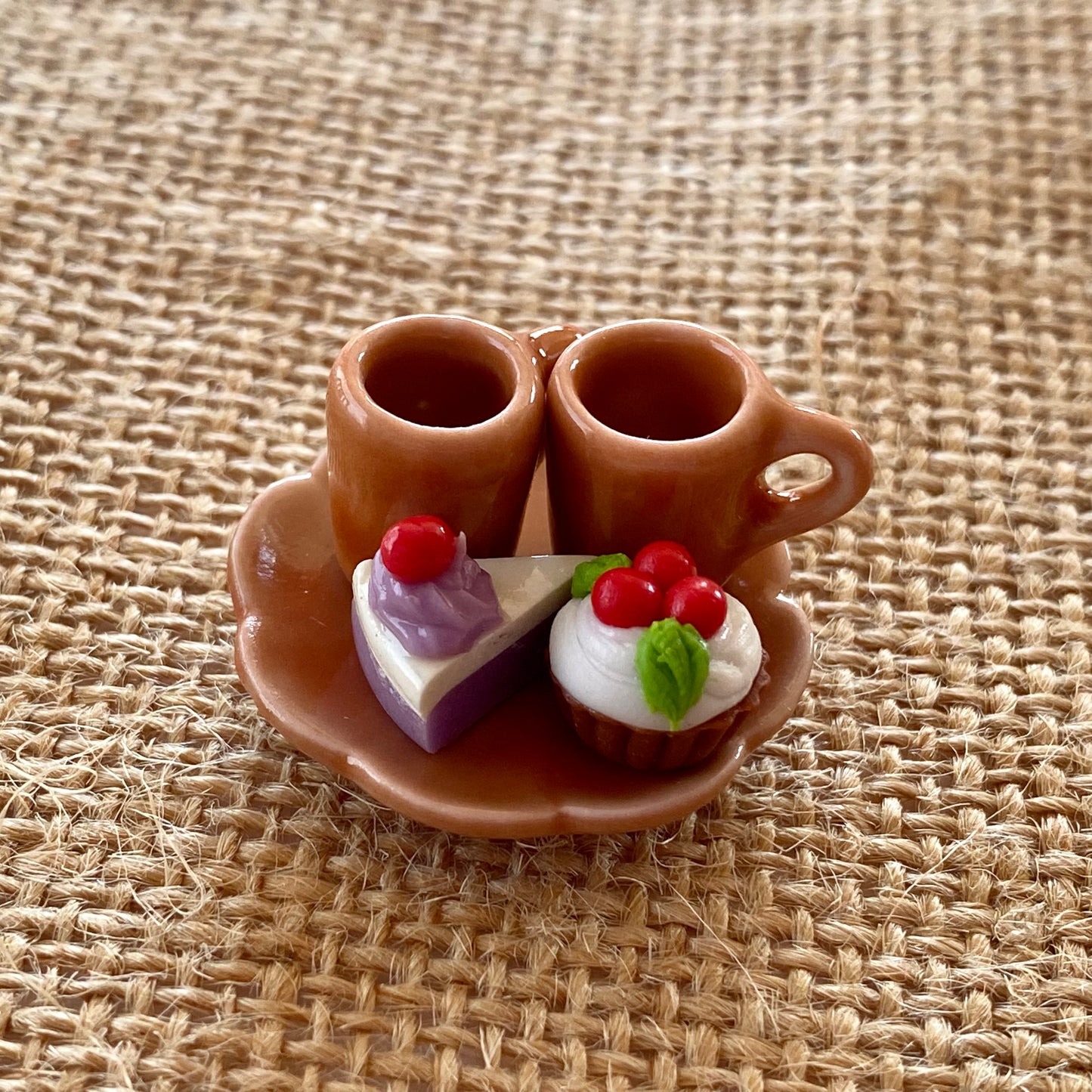 Coffee Set For Two (Mugs & Cake)