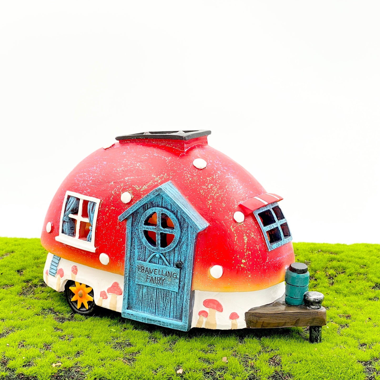 Fairy Garden Travelling Fairy Caravan