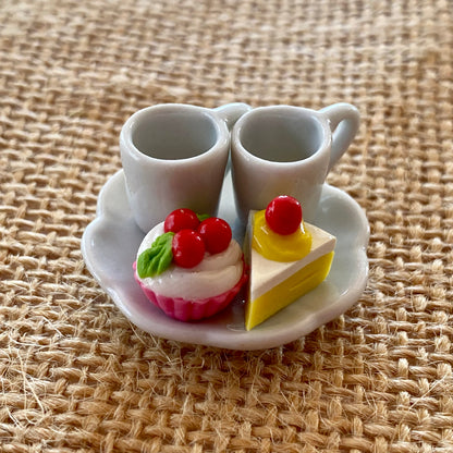 Coffee Set For Two (Mugs & Cake)