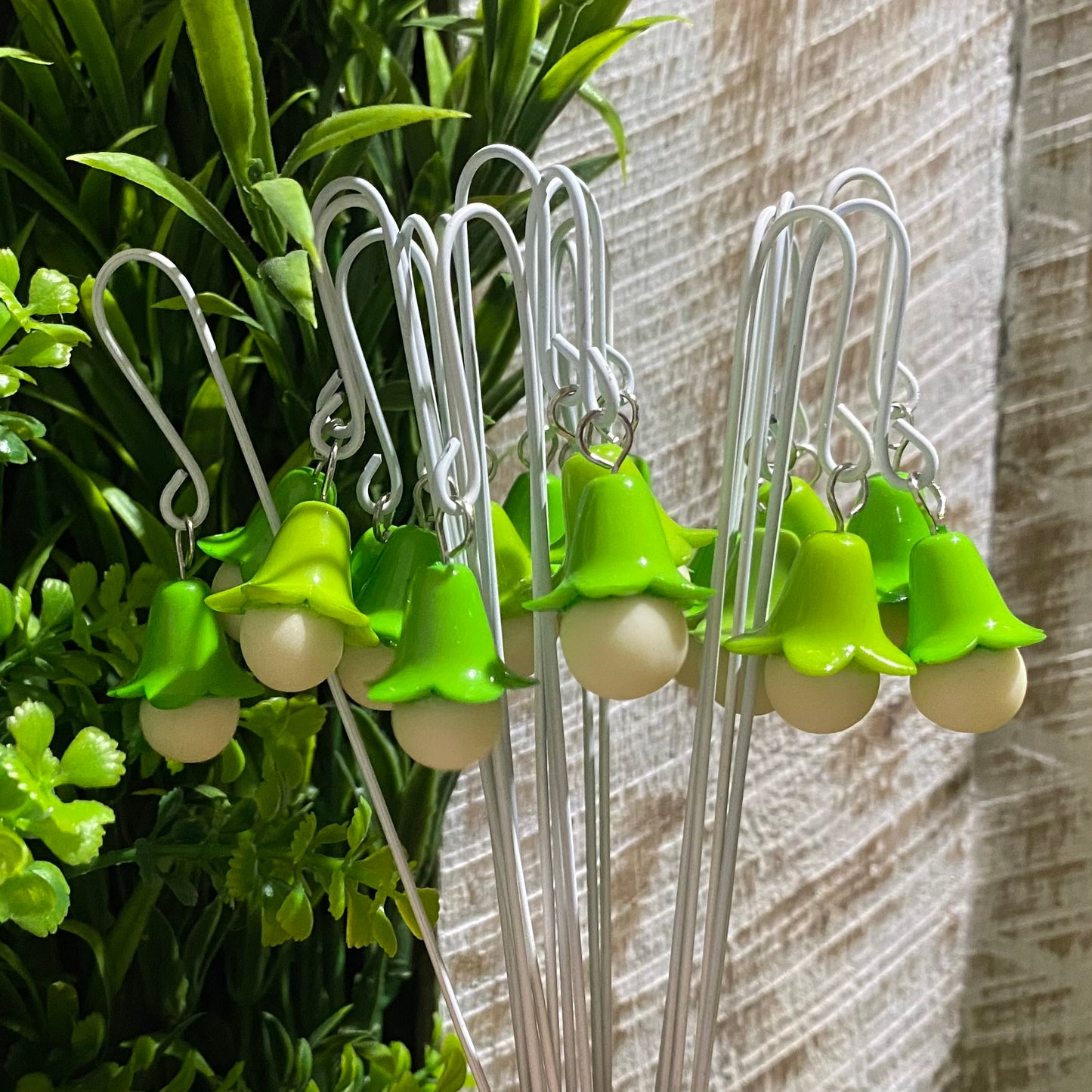 Glow In The Dark Lucite Flower Lanterns